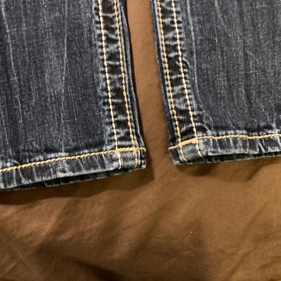 Miss Me Jeans - Picture 5 of 8